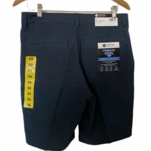 NWT: NO IRON, Haggar mens, Waist 32, Dark Navy Blue Shorts - Picture 2 of 3